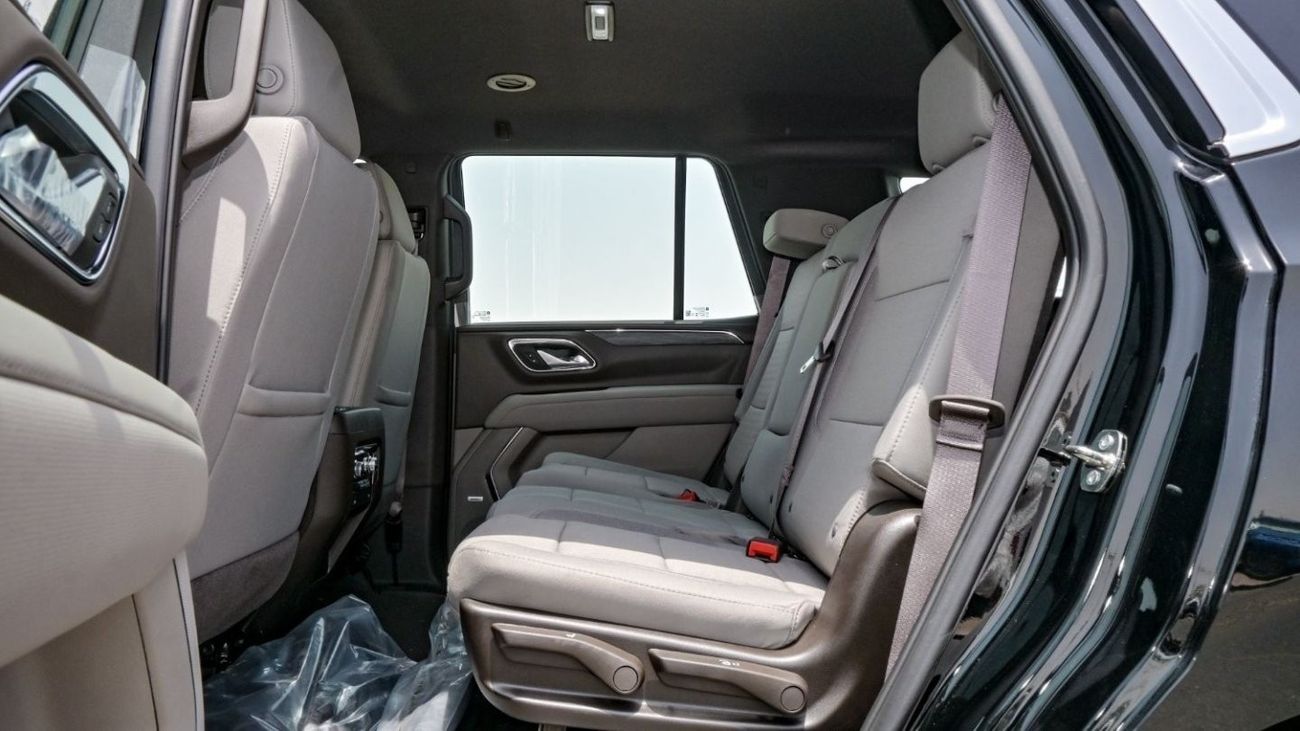 GMC Yukon GMC Yukon 2WD SLT with front fascia - 2024 (Export)