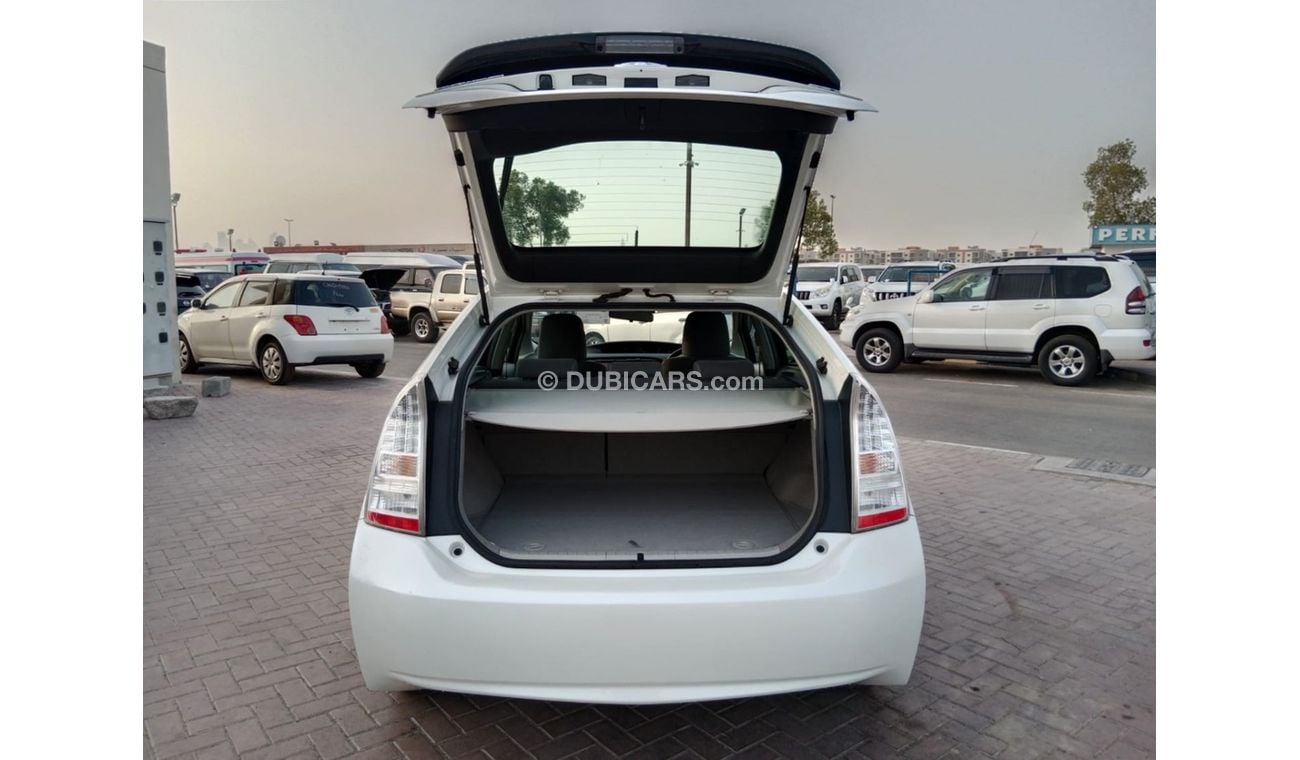 Toyota Prius TOYOTA PRIUS RIGHT HAND DRIVE (PM1593)