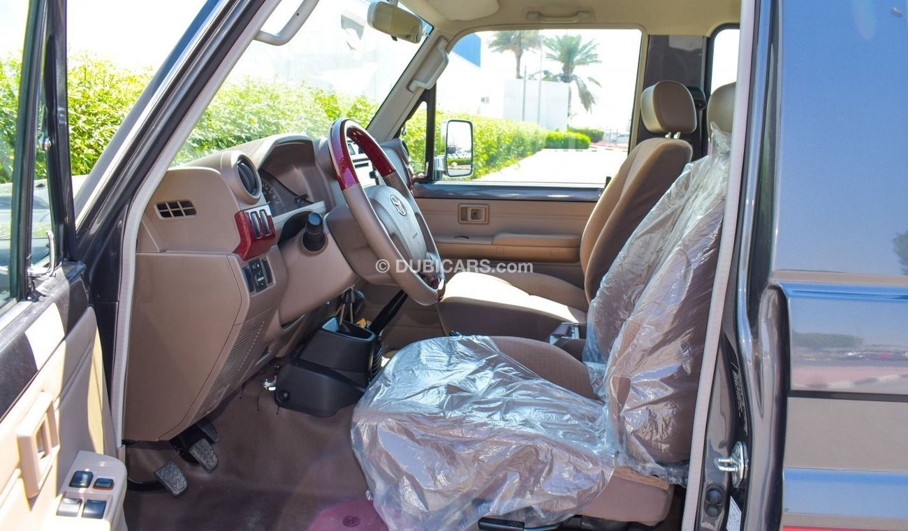 Toyota Land Cruiser 70 4.0 L