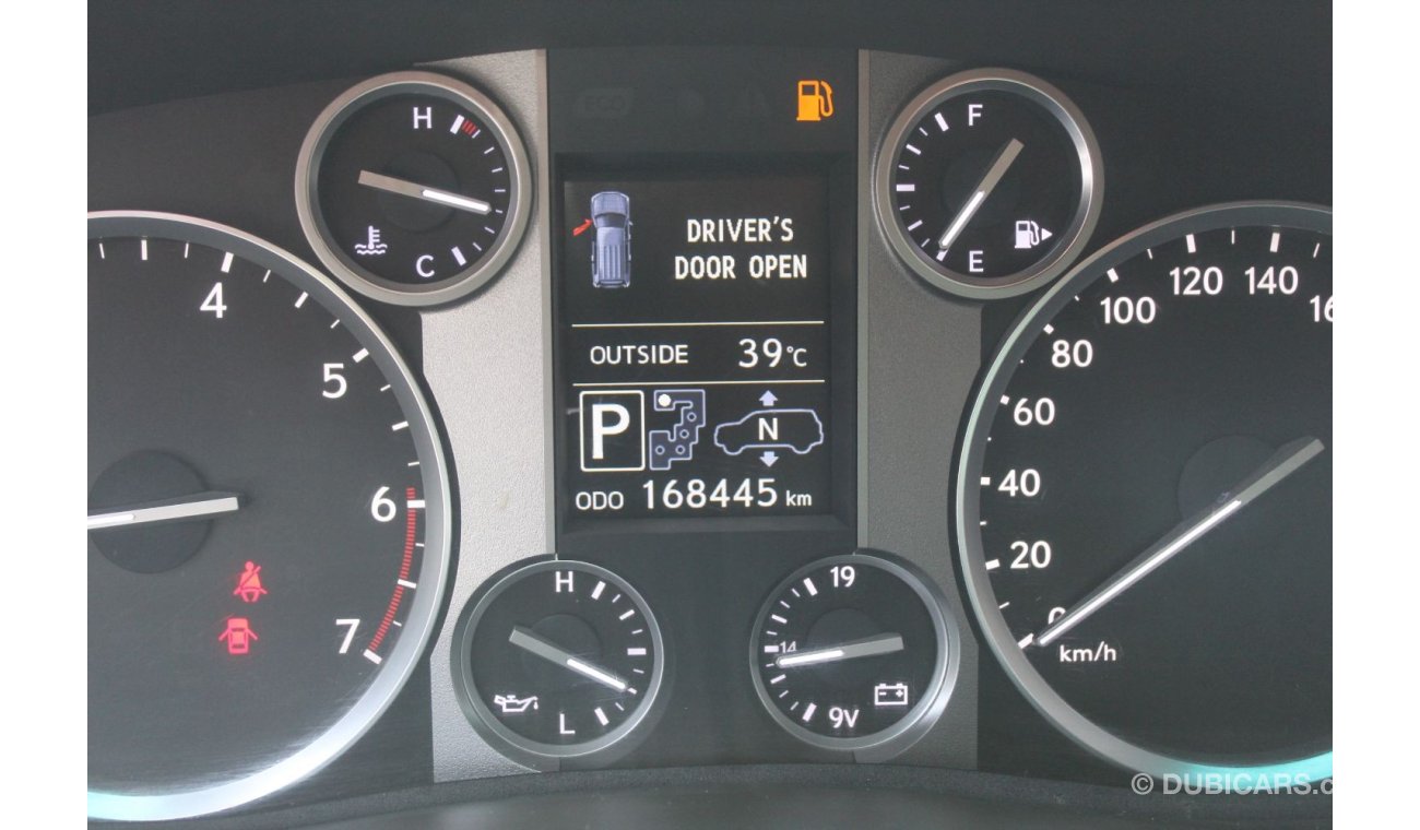 Lexus LX 570 SPORTPLUS 2015 GCC SPECS FSH MINT IN CONDITION