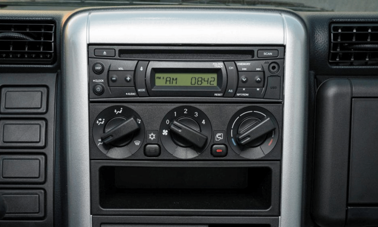 ميتسوبيشي فوسو كانتير ECTAI0040 - 2026 Mitsubishi Canter Truck -  3.0L Diesel Manual -  4.2T White
