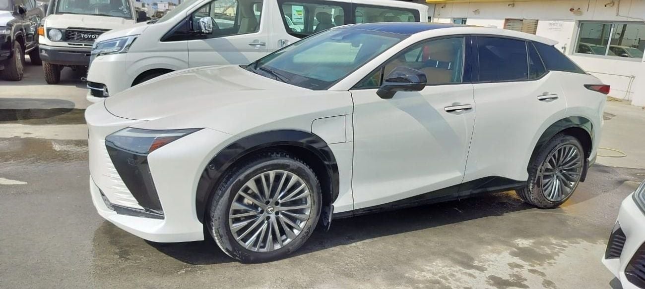 Lexus RZ 450e LEXUS RZ 450e FULLY ELECTRIC CAR