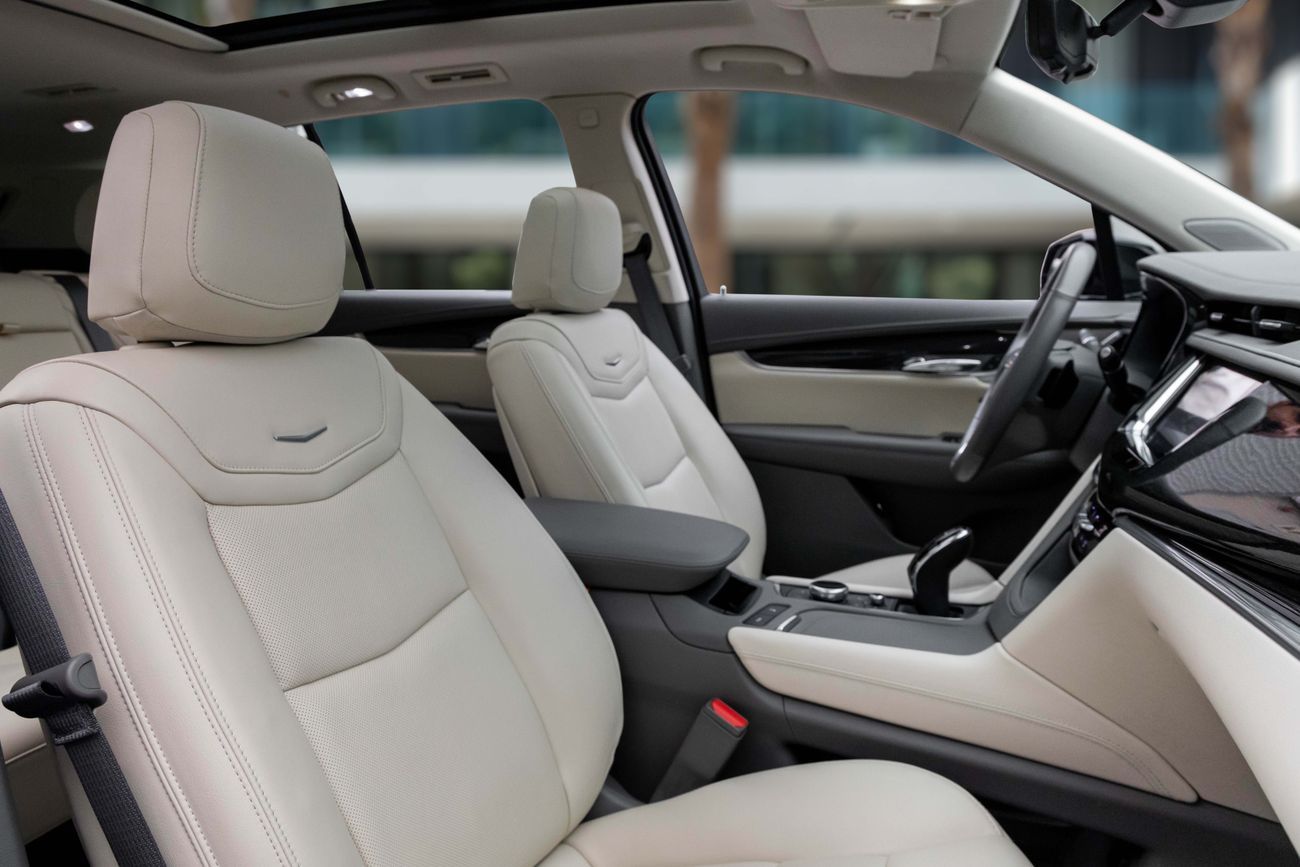 Cadillac XT6 XT6 | 3,036 P.M | 0% Downpayment | Premium Luxury | Cadillac Warranty + Service! | Ramadan Offer!