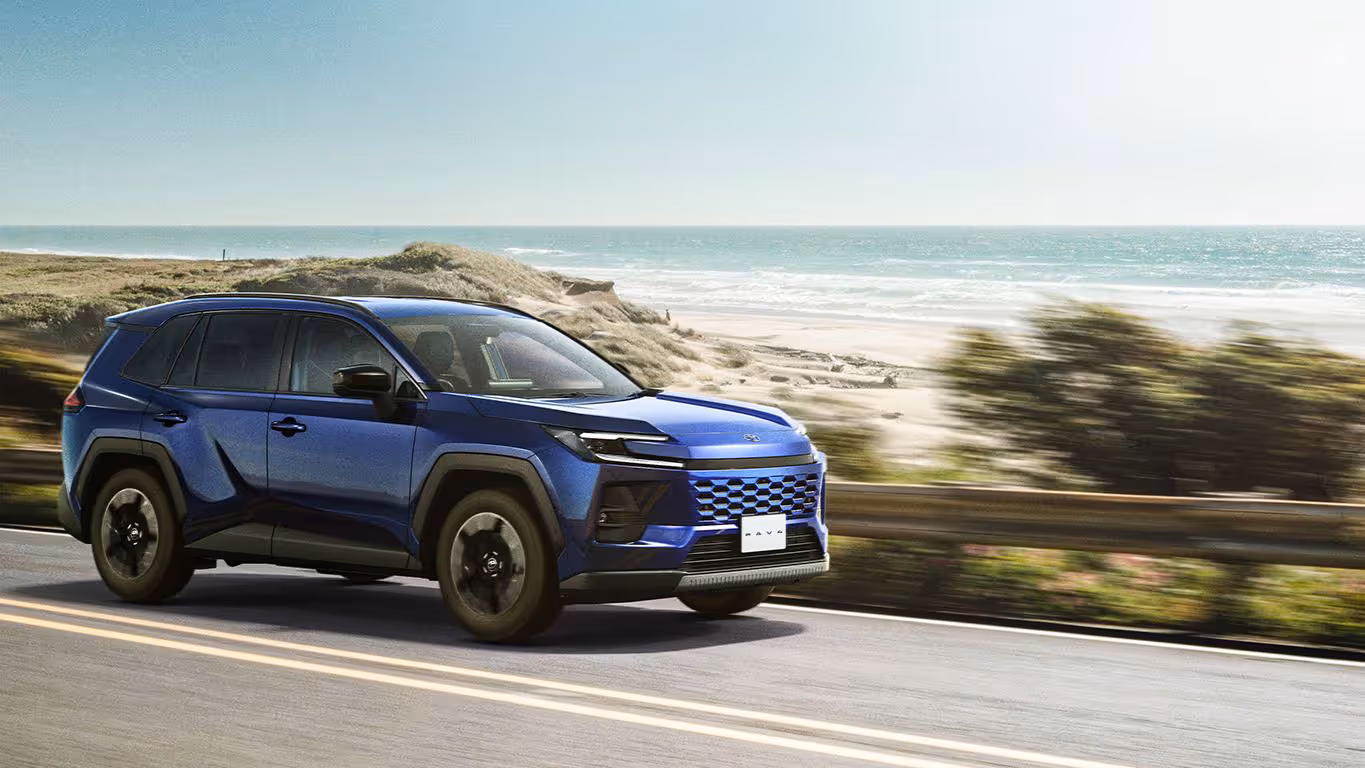 تويوتا راف ٤ exterior - Front Side Profile