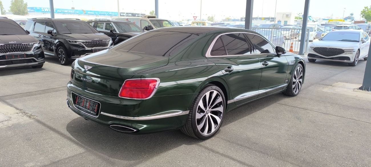 Bentley Flying Spur 6.0T W12