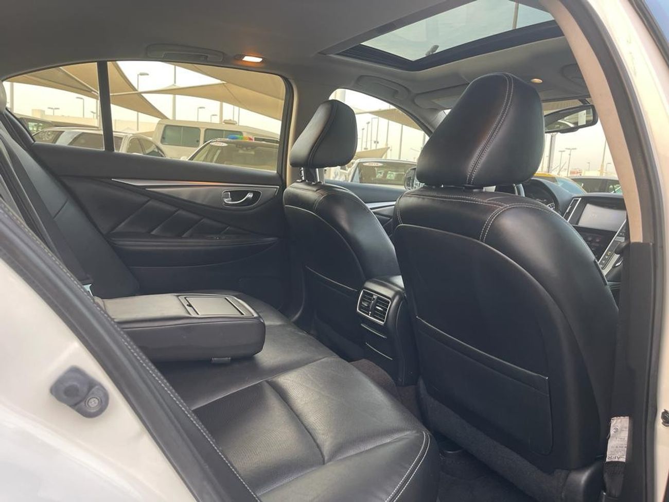 إنفينيتي Q50 بريميوم