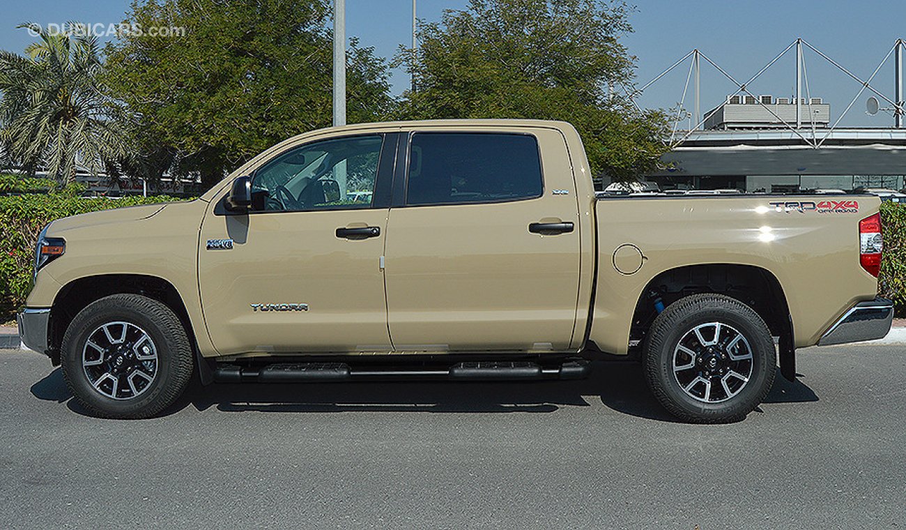 Toyota Tundra 2019, Crewmax SR5, 5.7L V8 4X4, 0km w/ 6Years or 200,000km Warranty + 1 Free Service # RAMADAN OFFER