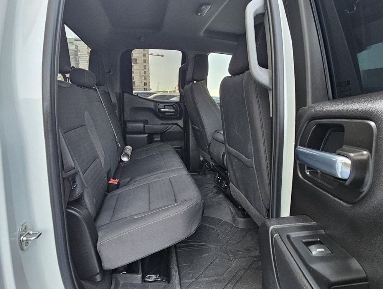 Chevrolet Silverado LEFT HAND