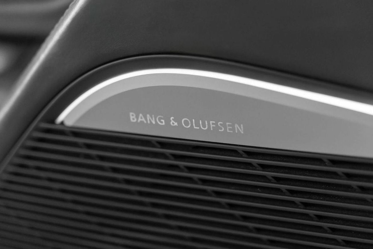 أودي R8 Spyder V10 RWD 5.2L (540 HP)