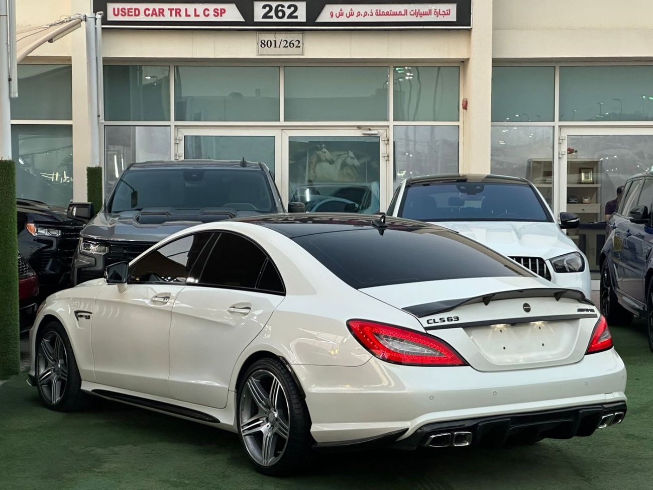 مرسيدس بنز CLS 500 Std 4.7L