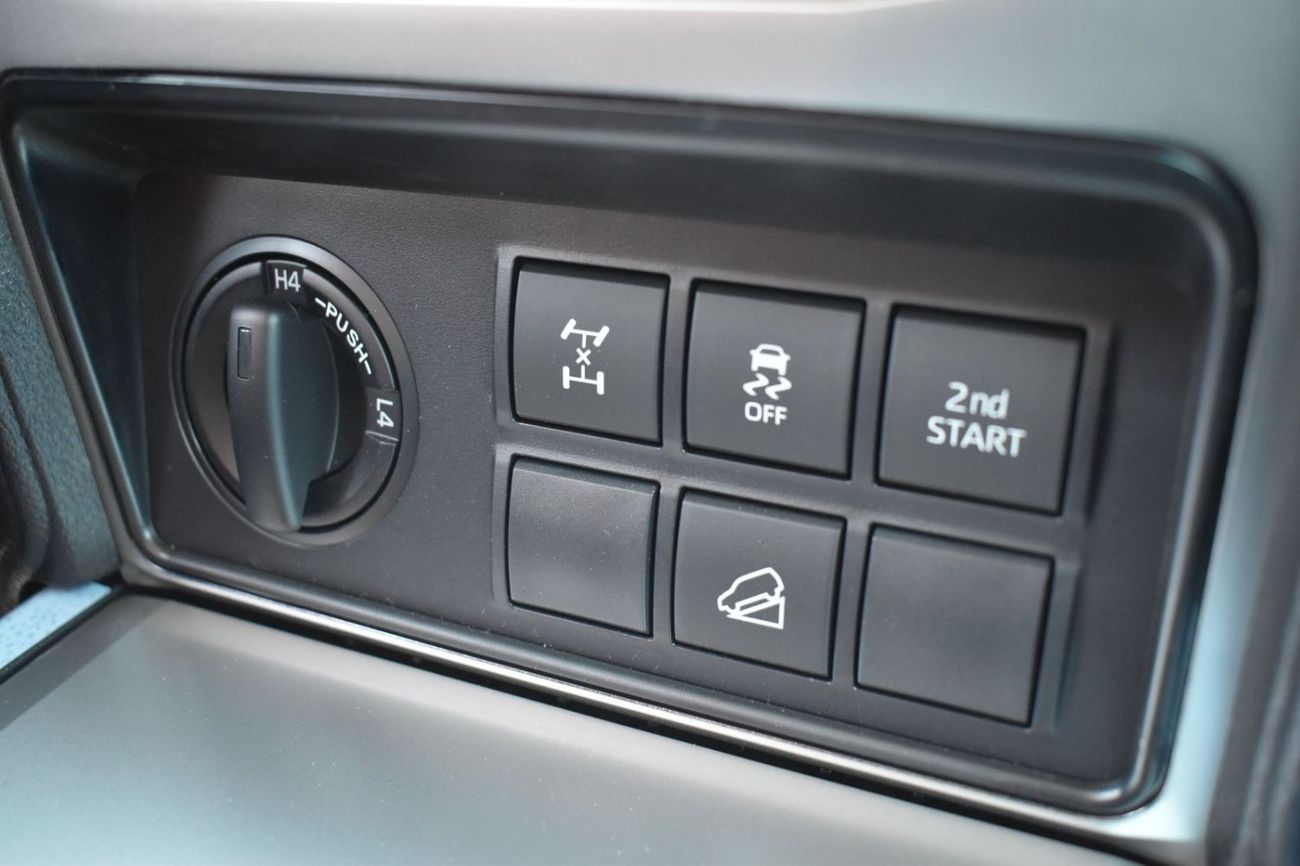 Toyota Prado 2023 MODEL: TOYOTA PRADO TXL 4.0L WITH MODELLISTA KIT