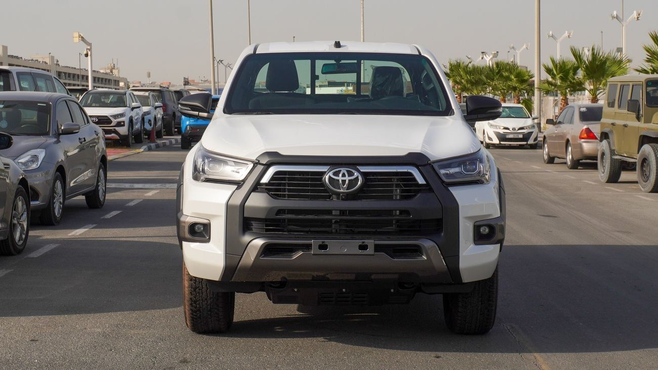 تويوتا هيلوكس HILUX Adventure 4.0L PETROL V6 MY25