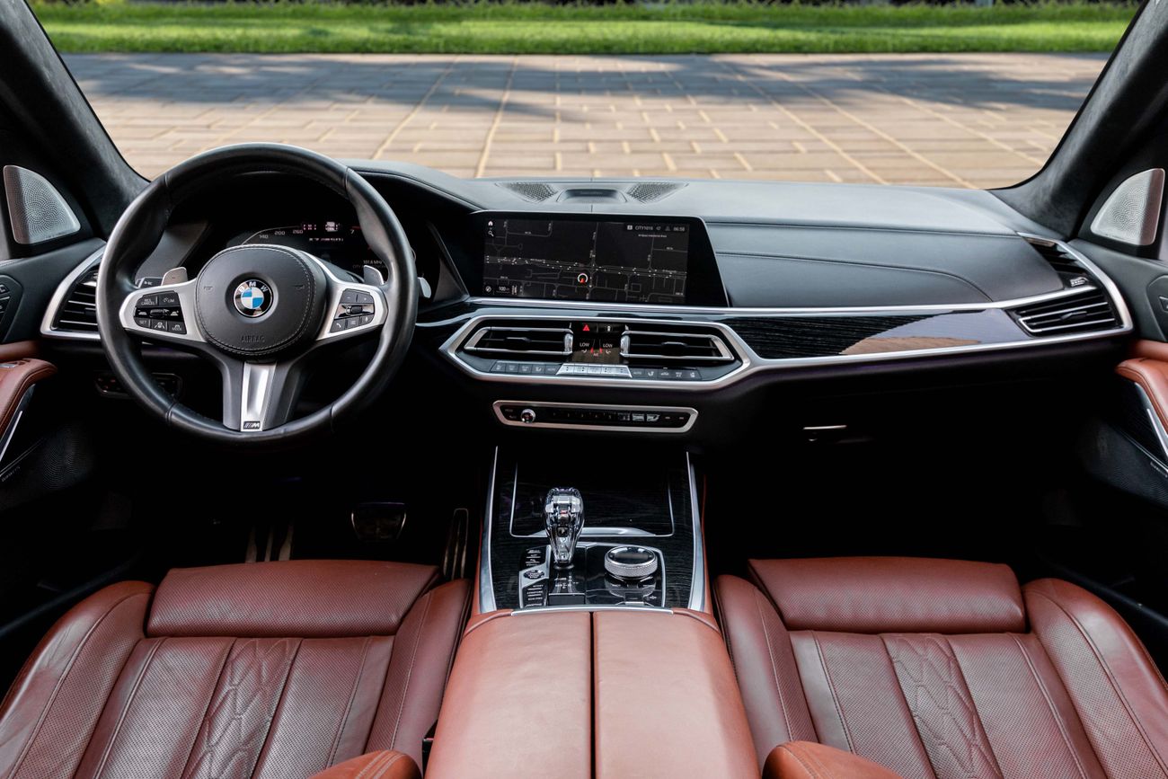 بي أم دبليو X7 M50i 4.4L (523 HP)