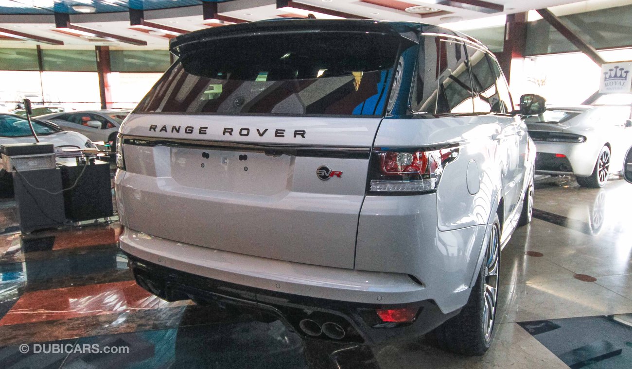 Land Rover Range Rover Sport SVR