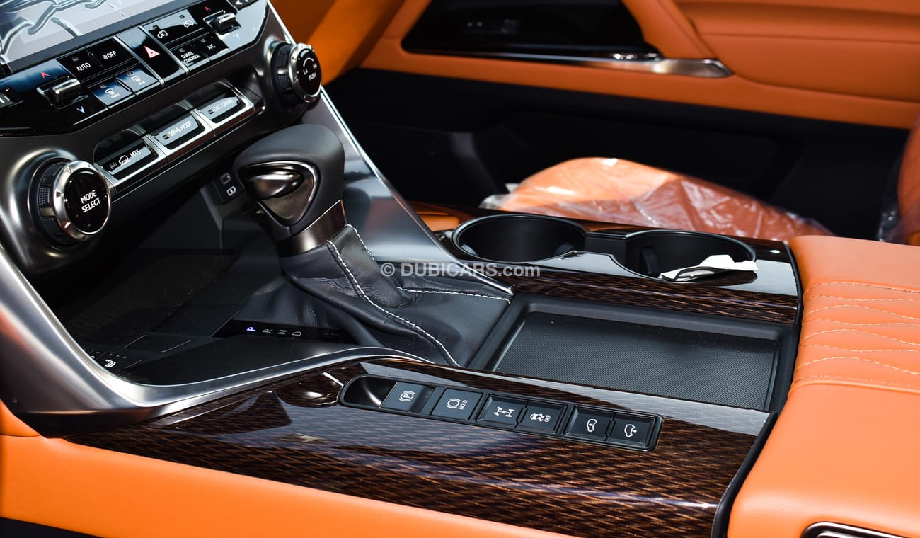 Lexus LX 600 LEXUS LX 600 VIP