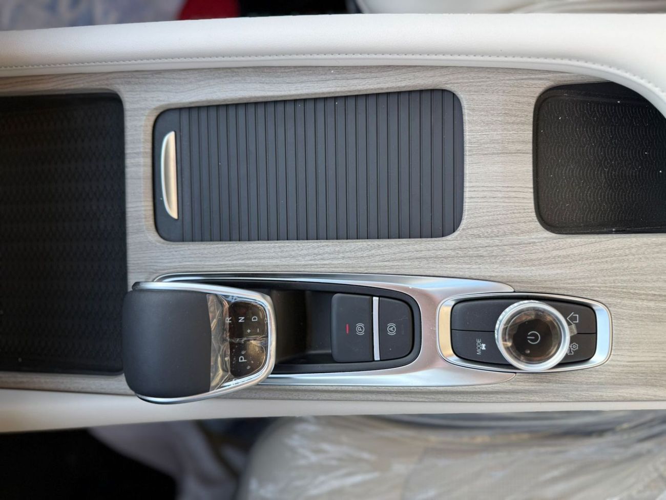 Chery Arrizo 8 CHERY ARRIZO 8 - EXECUTIVE 2.0L Turbo - GCC Specs - BRAND NEW 2024 MODEL