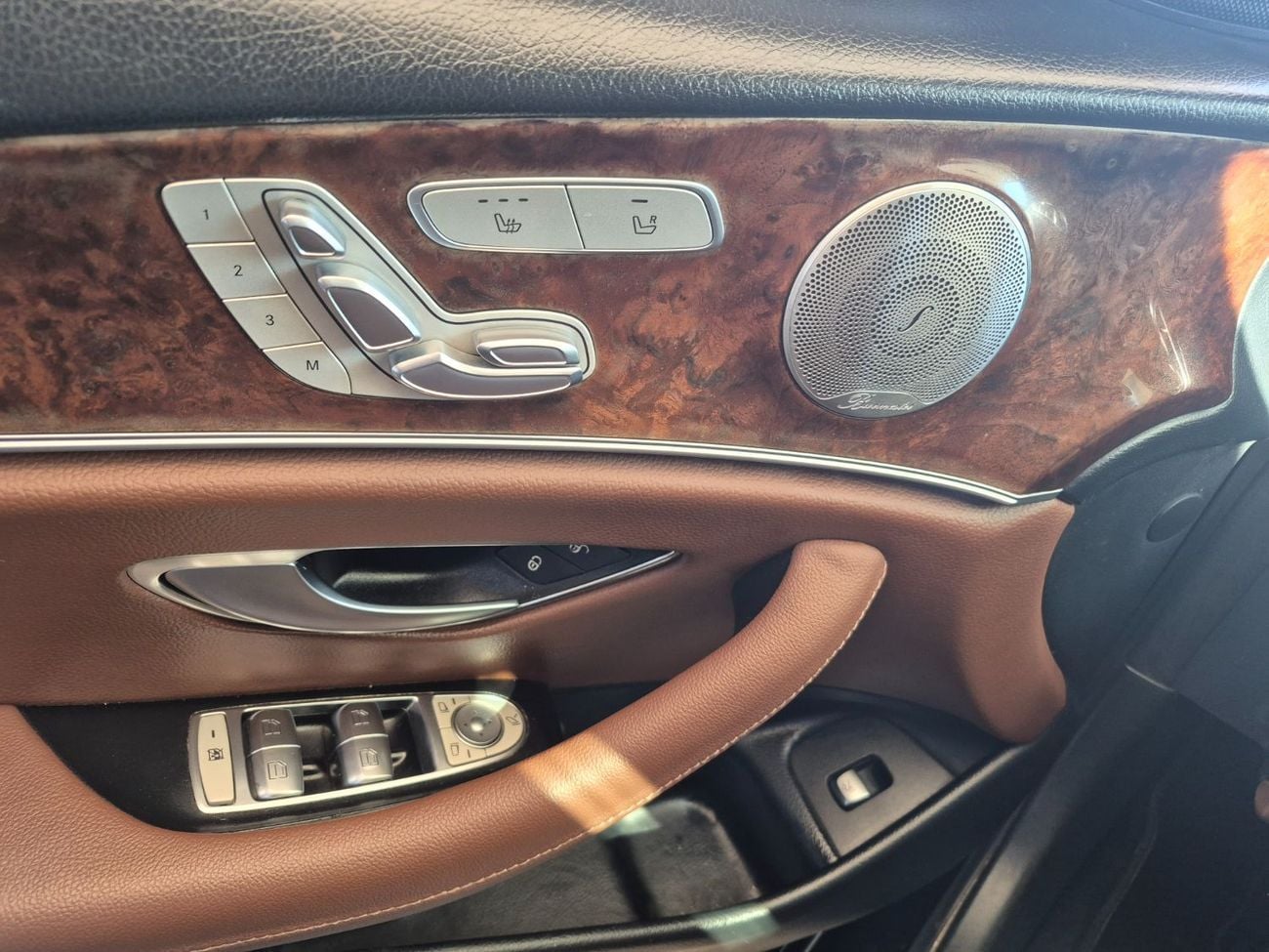 Mercedes-Benz E 400 AMG 3.0L