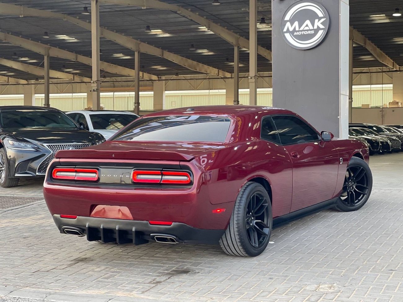 Dodge Challenger SXT 3.6L V6 3.6 / ECO CAR / BIG SCREEN / REMOTE START / KEYLESS ENTRY / IN PERFECT CONDITION