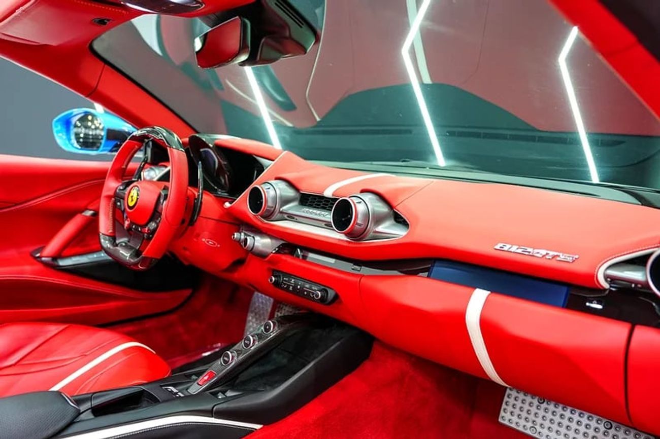 Ferrari 812 GTS Passenger Display, Carbon Exterior/Interior, Dealer Warranty + Service!!