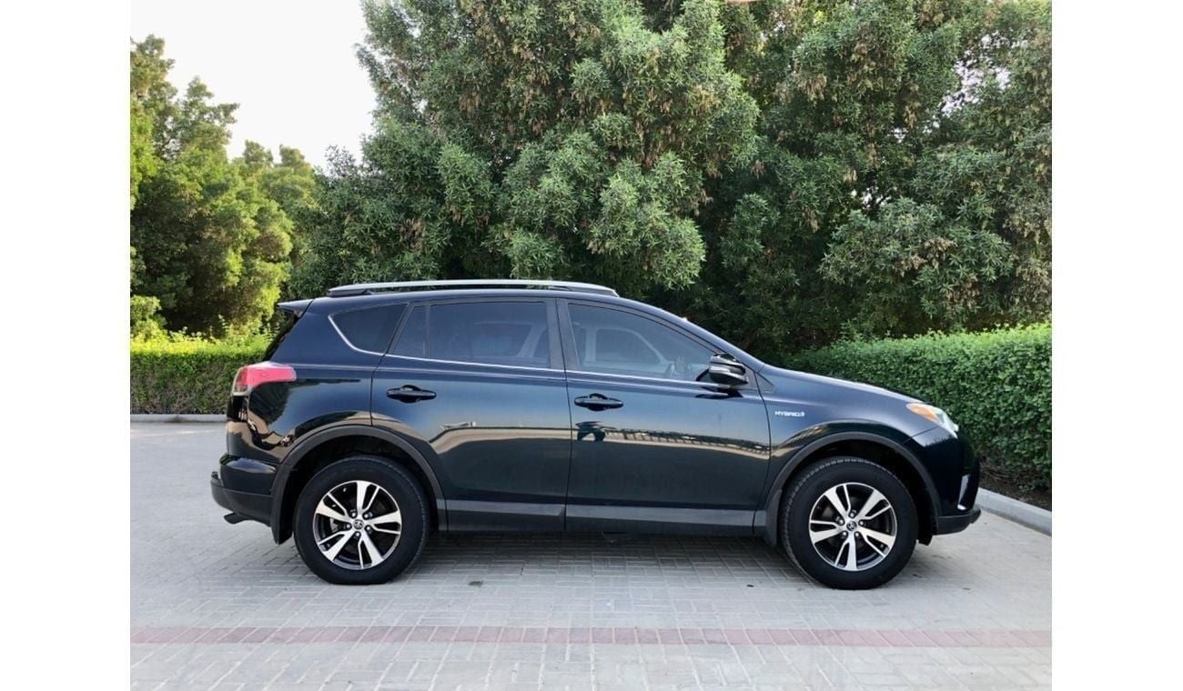 Toyota RAV4 EXR 2.5L (219 HP)