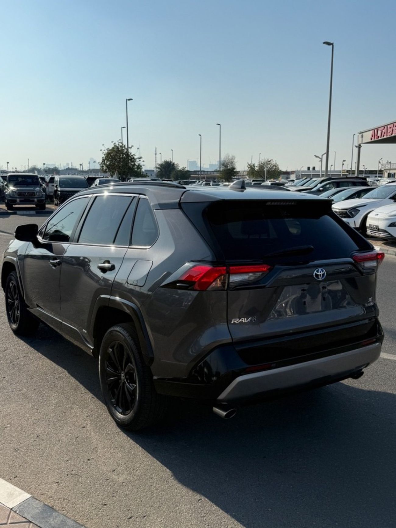 Toyota RAV4 VXR HEV 2.5L (219 HP) AWD