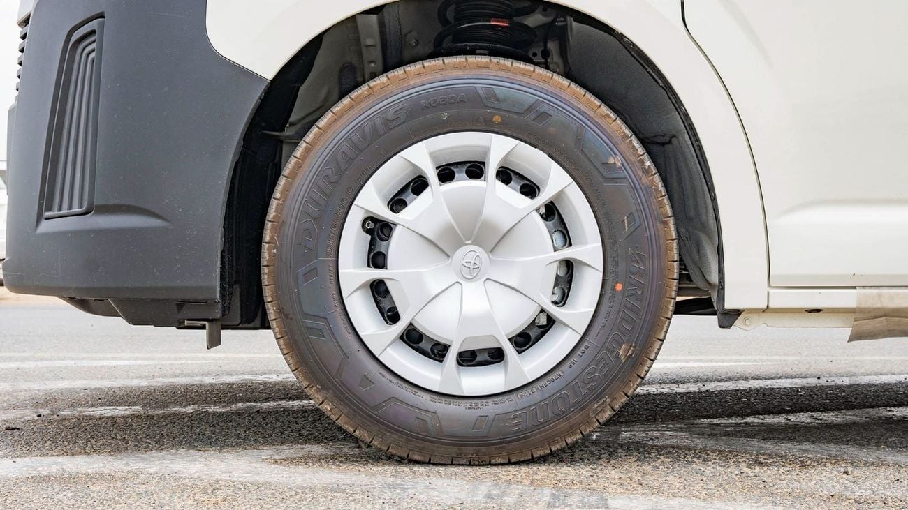 تويوتا هاياس 2026 Toyota Hiace 3.5L Petrol MT High Roof GCC