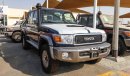 Toyota Land Cruiser Pick Up V8 Diesel WITH WINCH