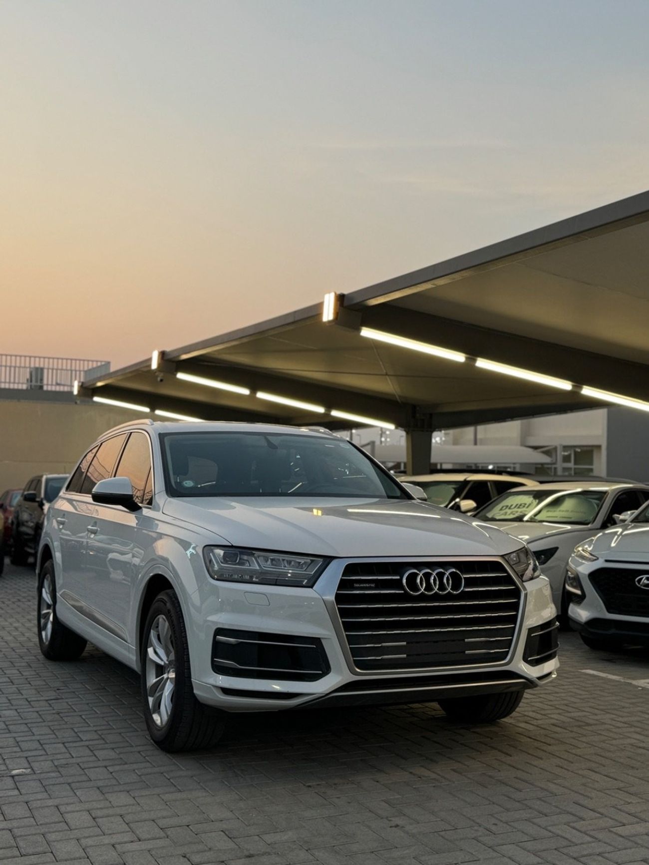 Audi Q7 45 TFSI quattro S-Line Luxury 3.0L