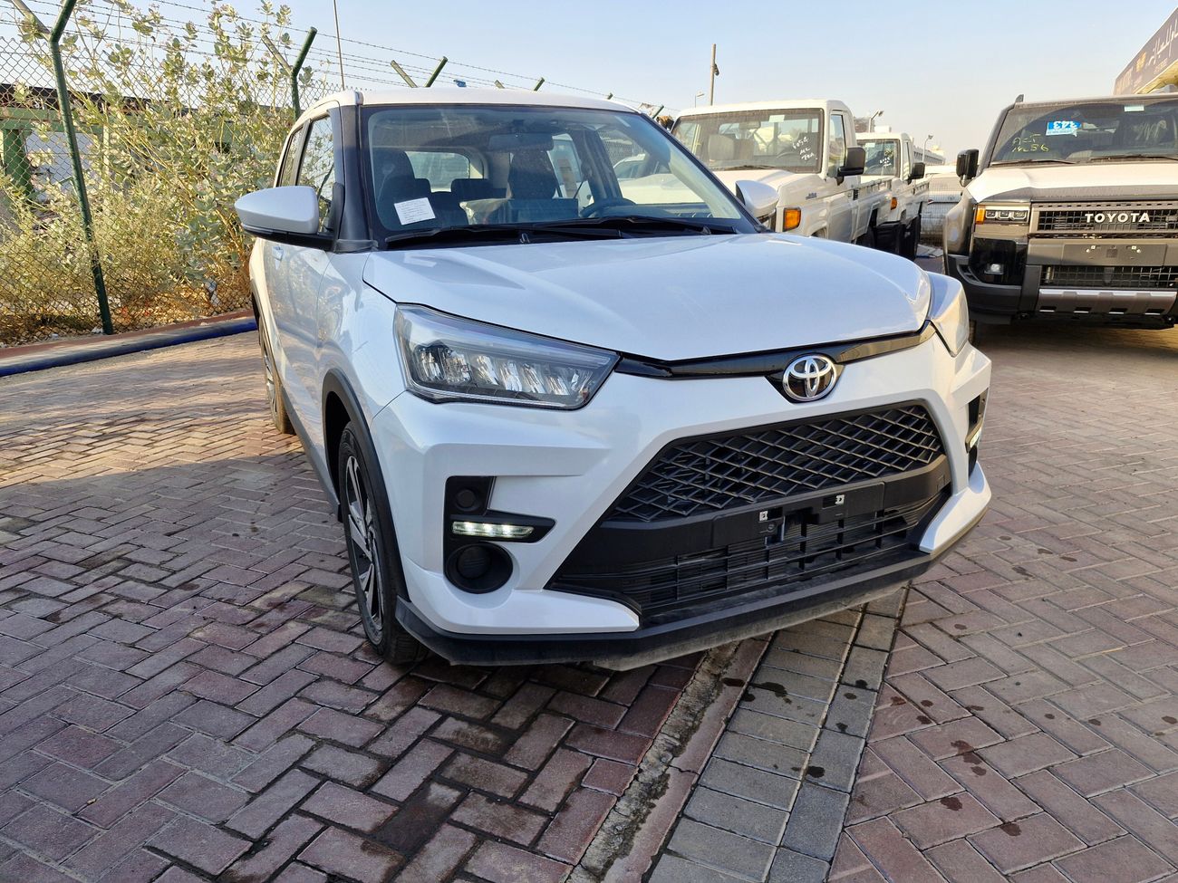 Toyota Raize 2024 Turbo 1.0L 3-cyl Petrol FWD Automatic 0Km