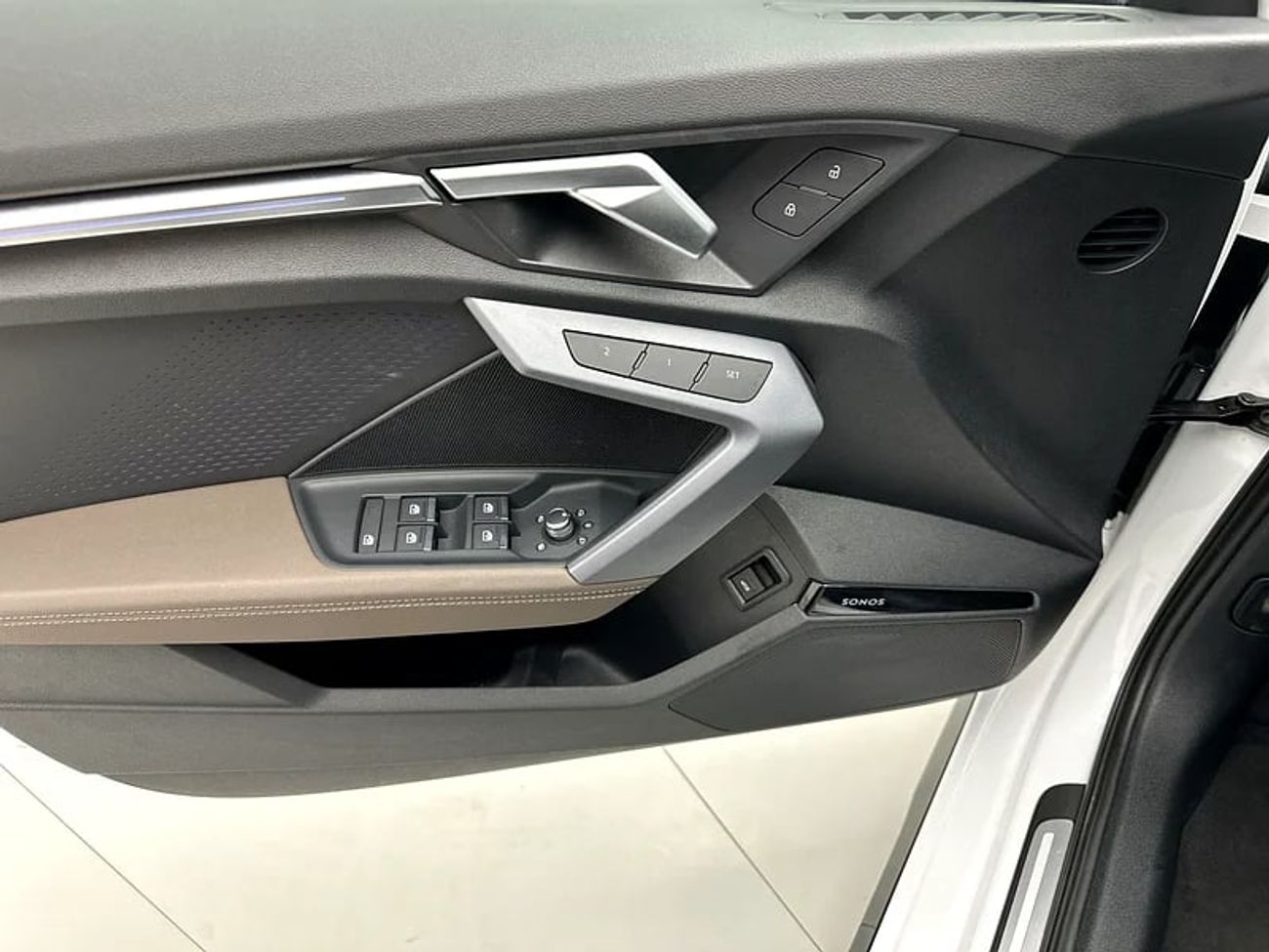 Audi A3 35 TFSI S Line 1.4L Sedan S line 35 TFSI 150hp (Ref# 043447)