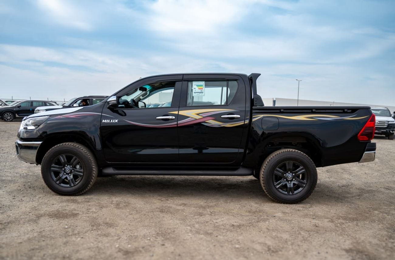 تويوتا هيلوكس SGLX 2.7L 4x4 Double Cabin, Petrol, Full Option Automatic