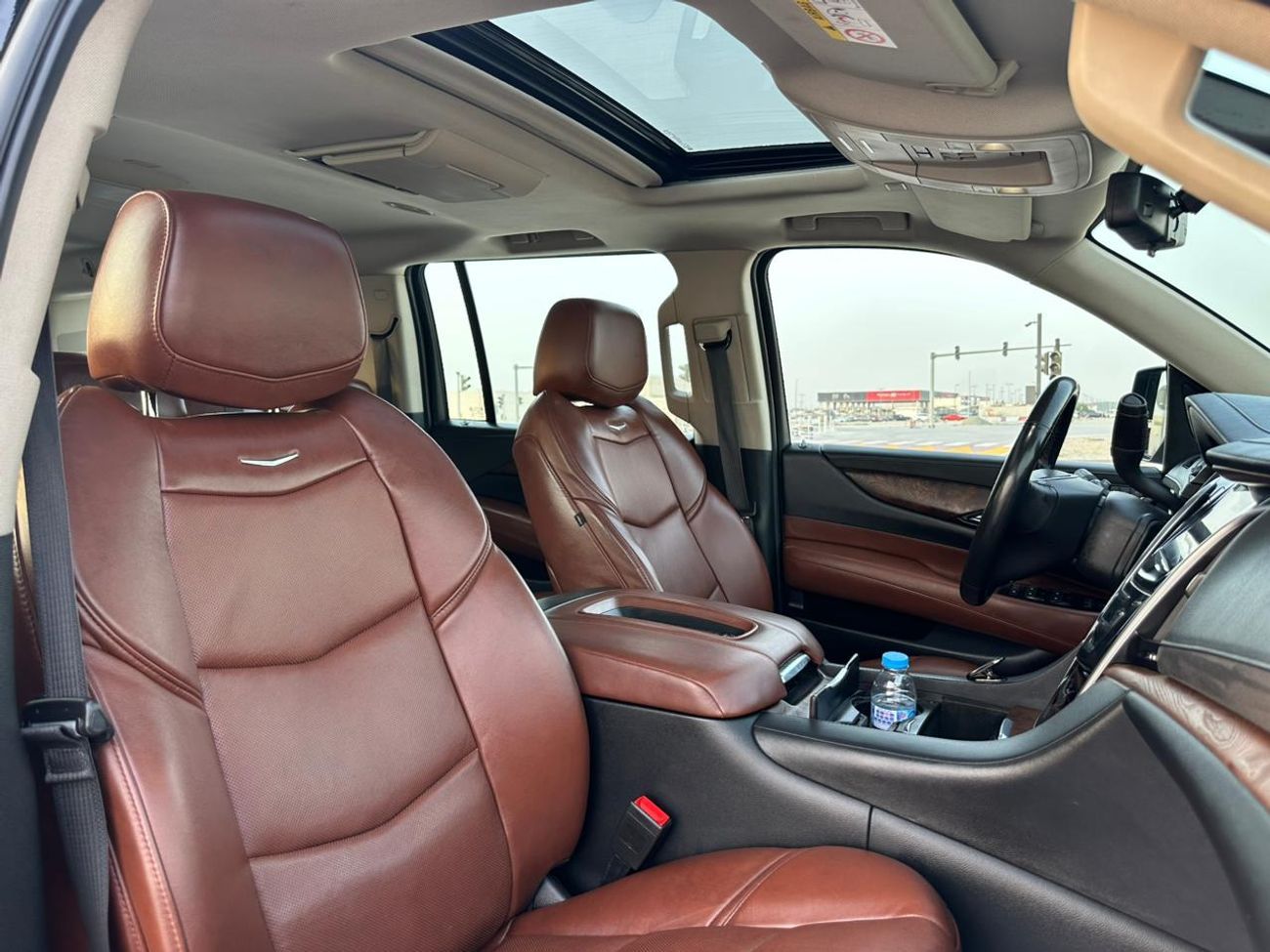 كاديلاك إسكالاد Premium Luxury 6.2L AWD