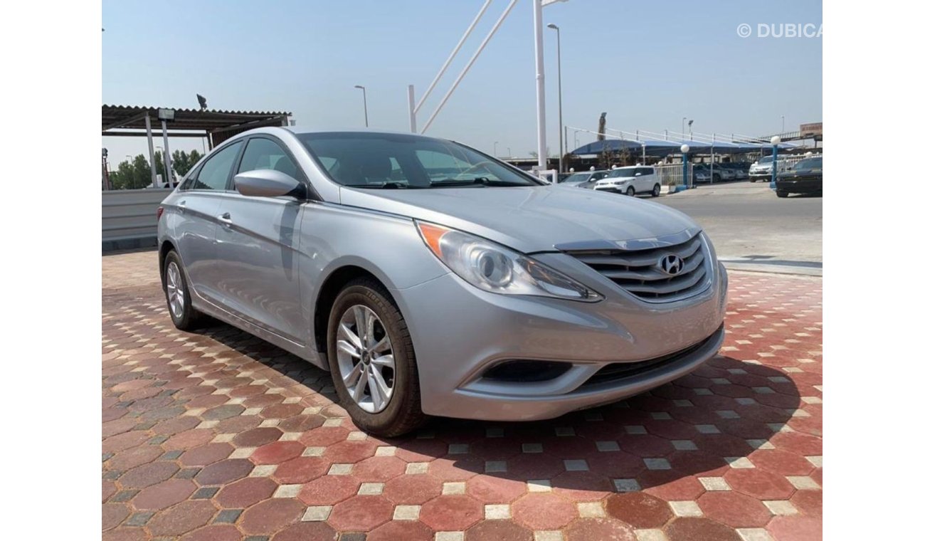 Hyundai Sonata هيونداي سوناتا موديل 2013 وارد امريكي اوراق جمارك بحالة جيدة جدا