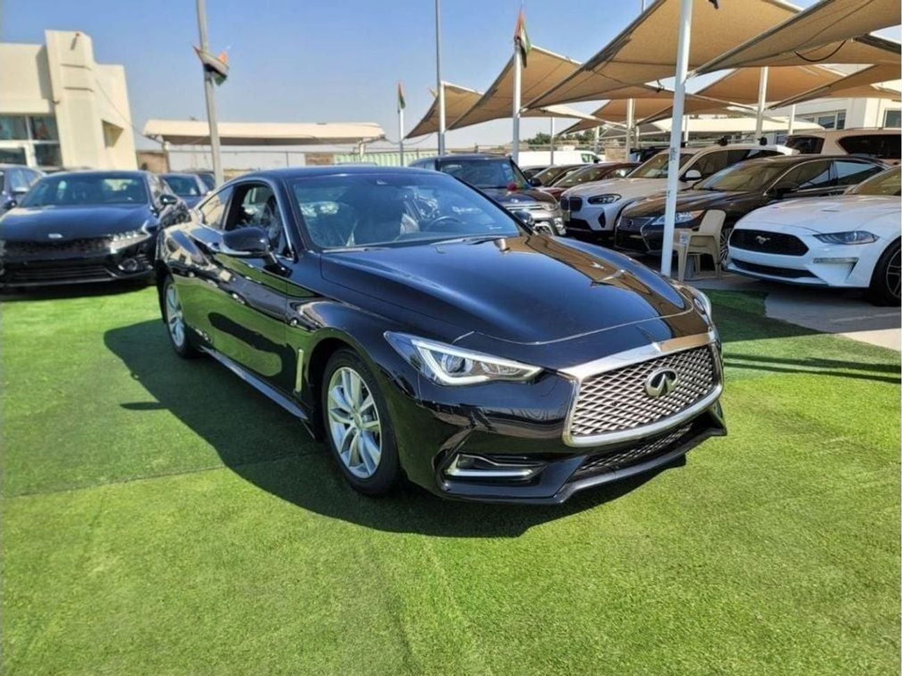 Infiniti Q60 Premium Luxury 3.0L