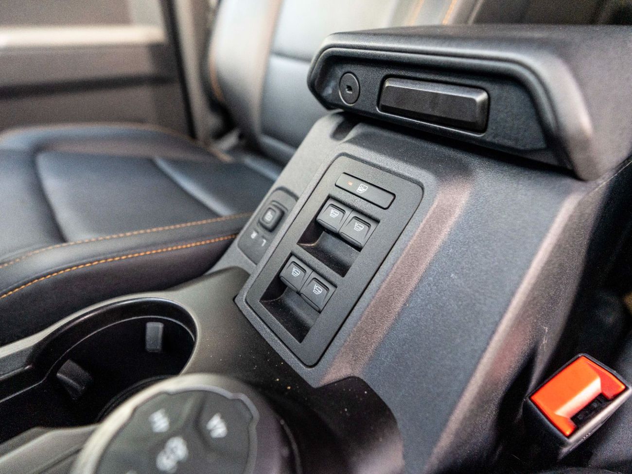 فورد برونكو Badlands 2.7L