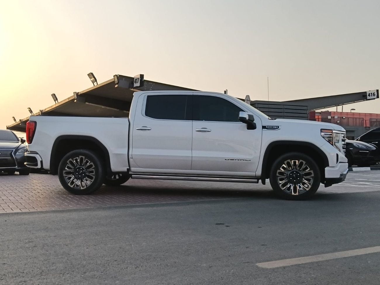 جي أم سي سييرا 1500 CREWCAB ELEVATION
