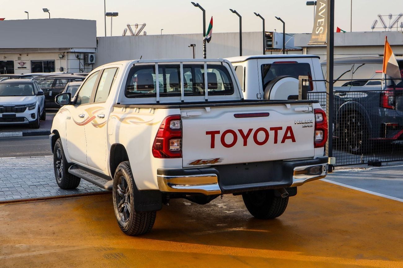 تويوتا هيلوكس  Toyota Hilux (TGN126) 2.7L 4WD – 2026 Model (Manual, 4 Doors)