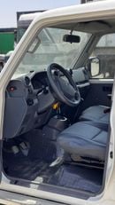 Toyota Land Cruiser Pick Up