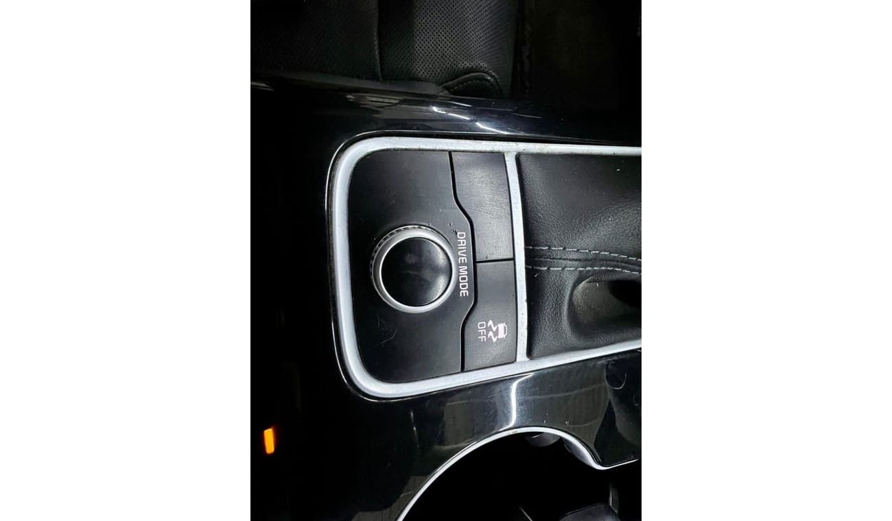 Kia Stinger 2.0T 2.0L Warranty one year bank financie available 0 dawon payment