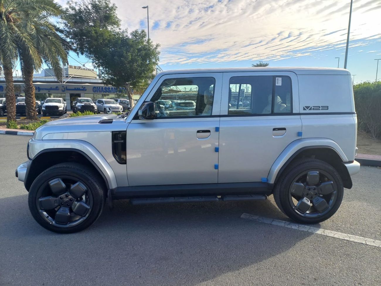 شيري اي كار V23 