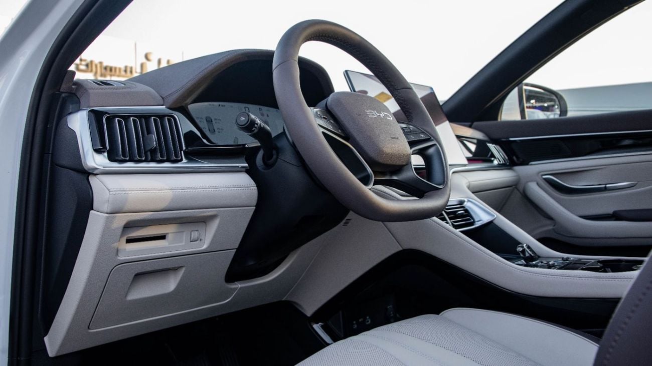 بي واي دي سونغ بلس FWD DM-i 112KM Premium Edition | For Local Registration +10%