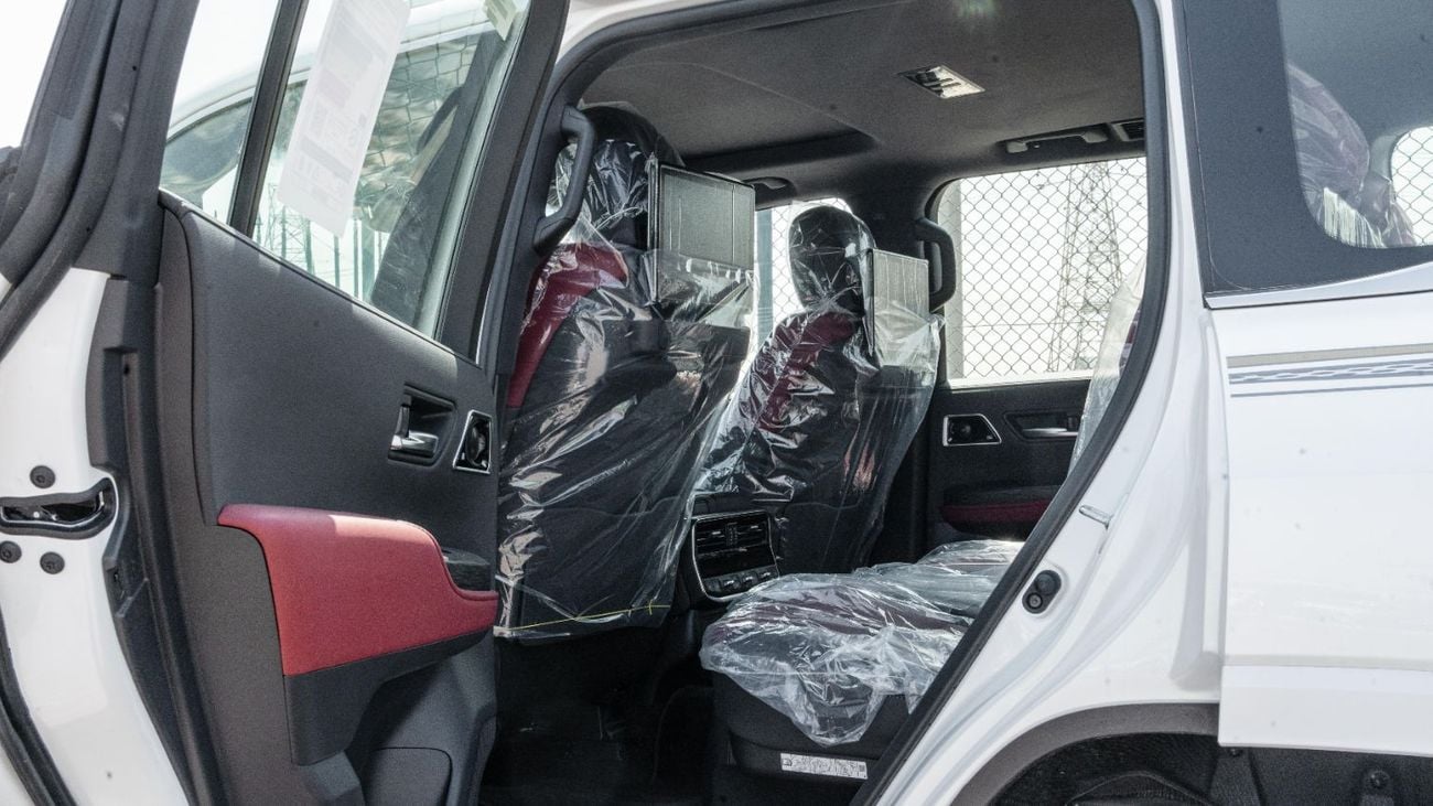 Toyota Land Cruiser 2026 Toyota Land Cruiser VXR 3.5L AT Petrol (White-Red)