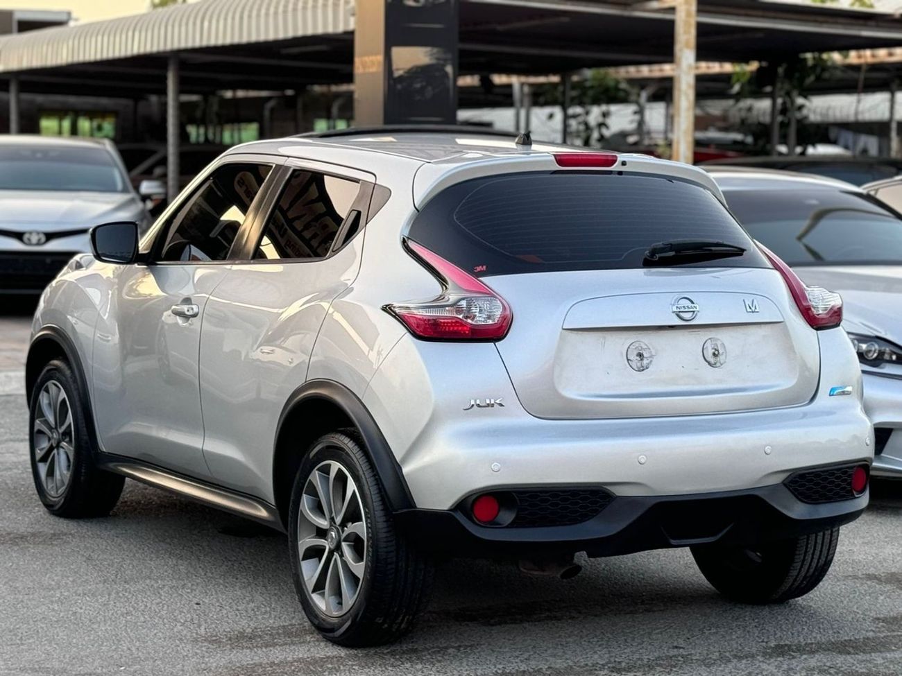 نيسان جوك SL