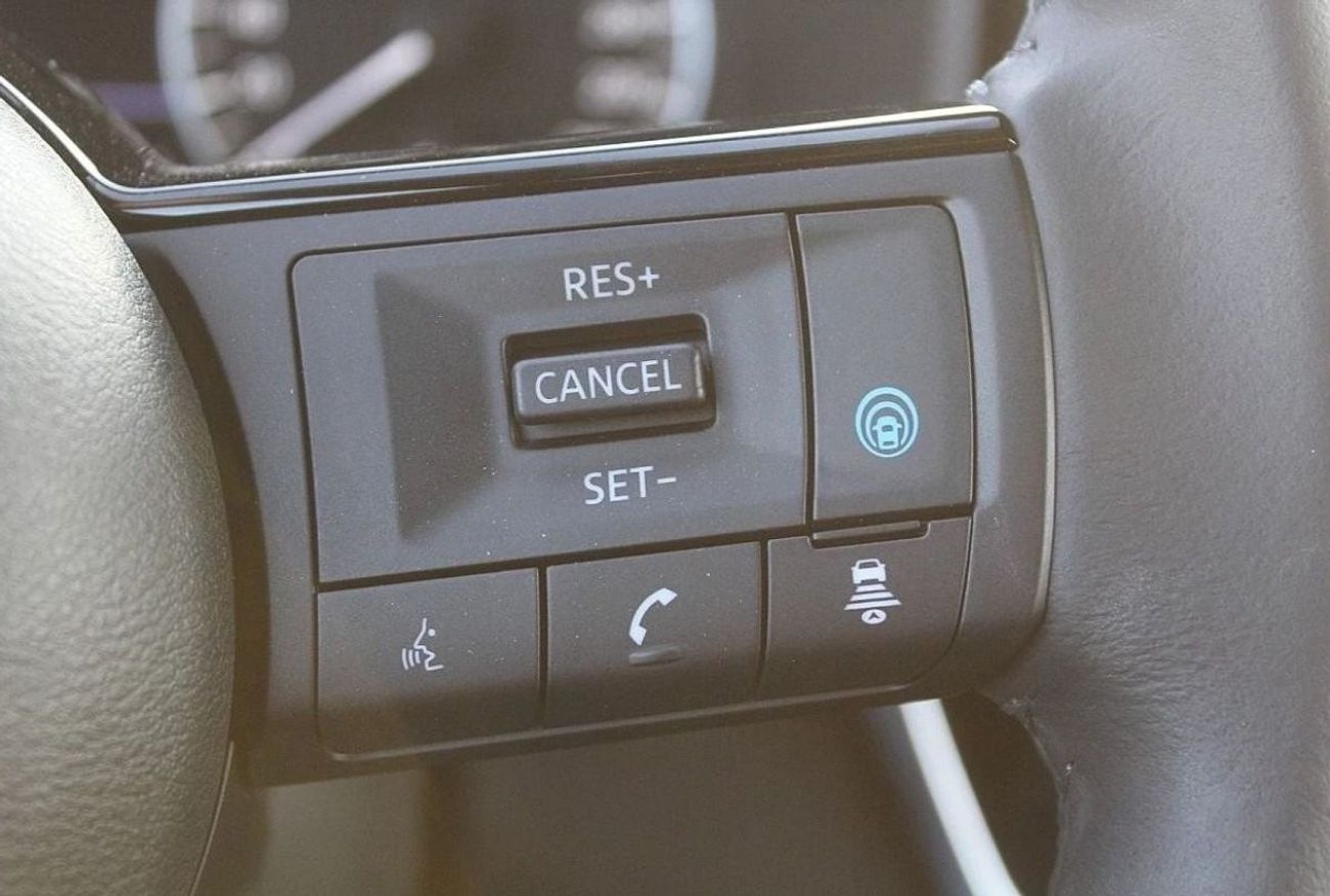 نيسان إكس تريل NISSAN X-TRAIL E-POWER 2023 MODEL YEAR BLACK COLOR