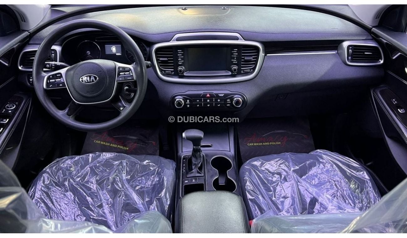 كيا سورينتو 2020 Kia Sorento 3.3L V6 AWD 4X4 - 7 Seater MidOption+ / Great Condition