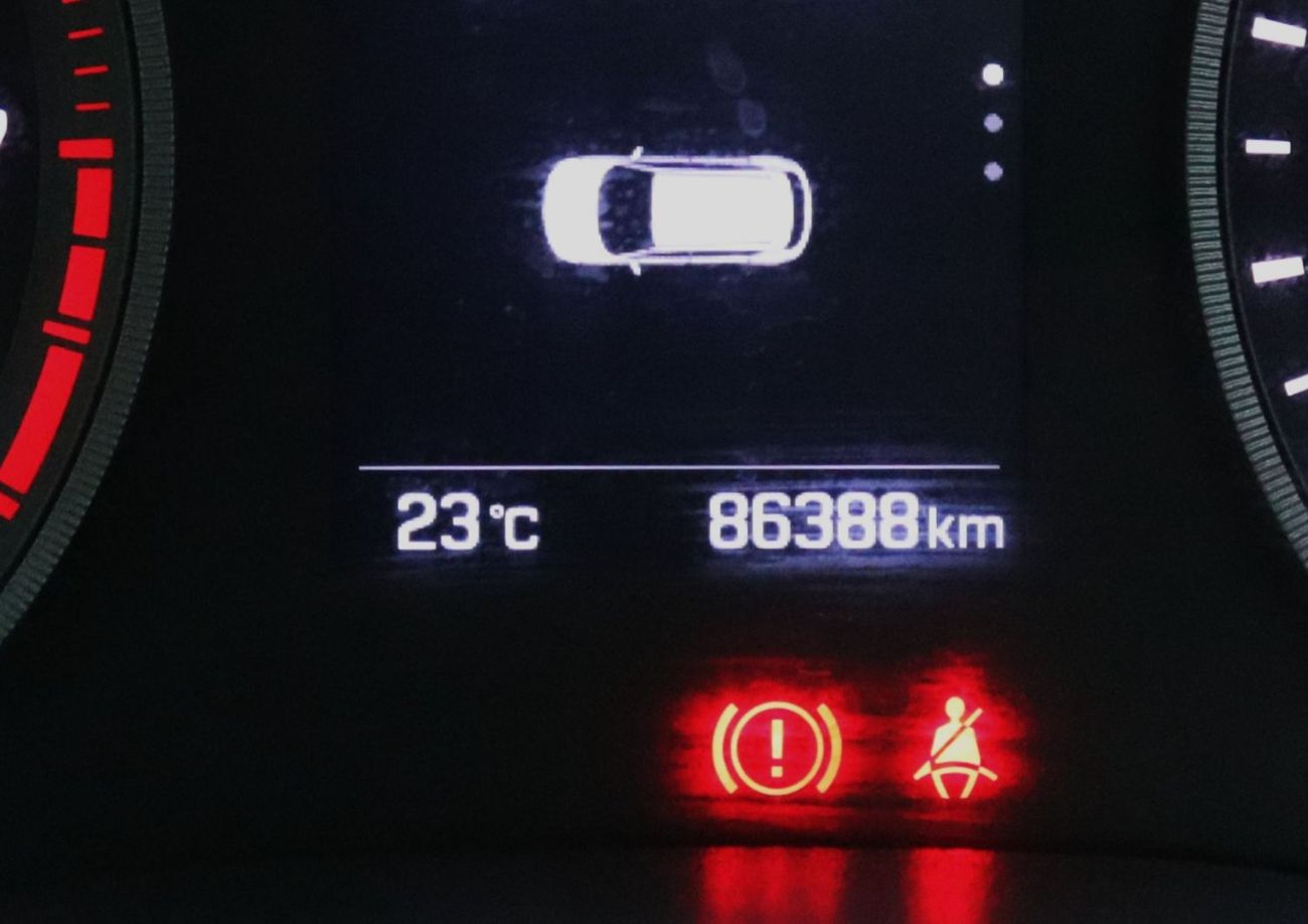 هيونداي توسون هيونداى توسان - 2018 - خليجى سقف بانورامى - بدون حوادث -  بمحرك 2.0 سى سى - ممشى قليل - بحاله ممتازه