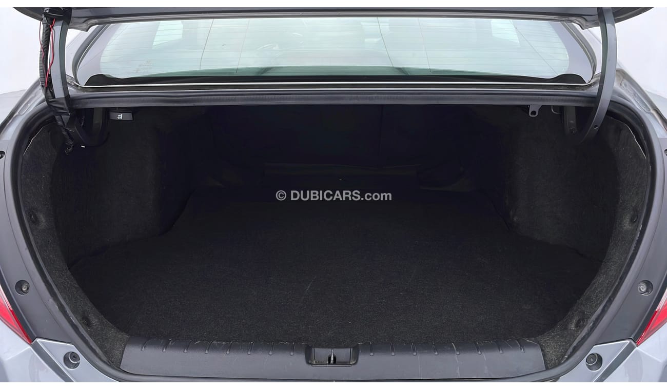 هوندا سيفيك LX 1.6 | بدون دفعة مقدمة | اختبار قيادة مجاني للمنزل