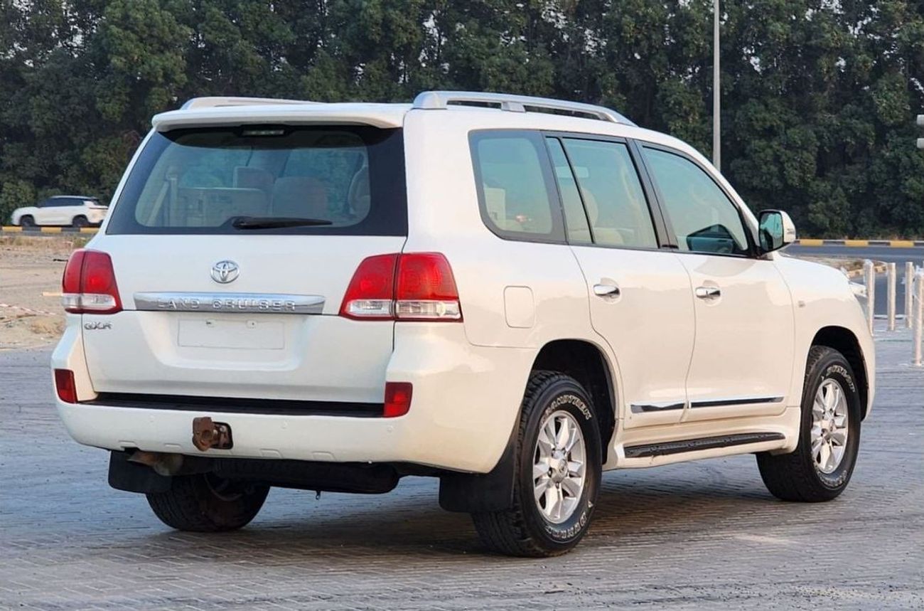 Toyota Land Cruiser GX.R V6