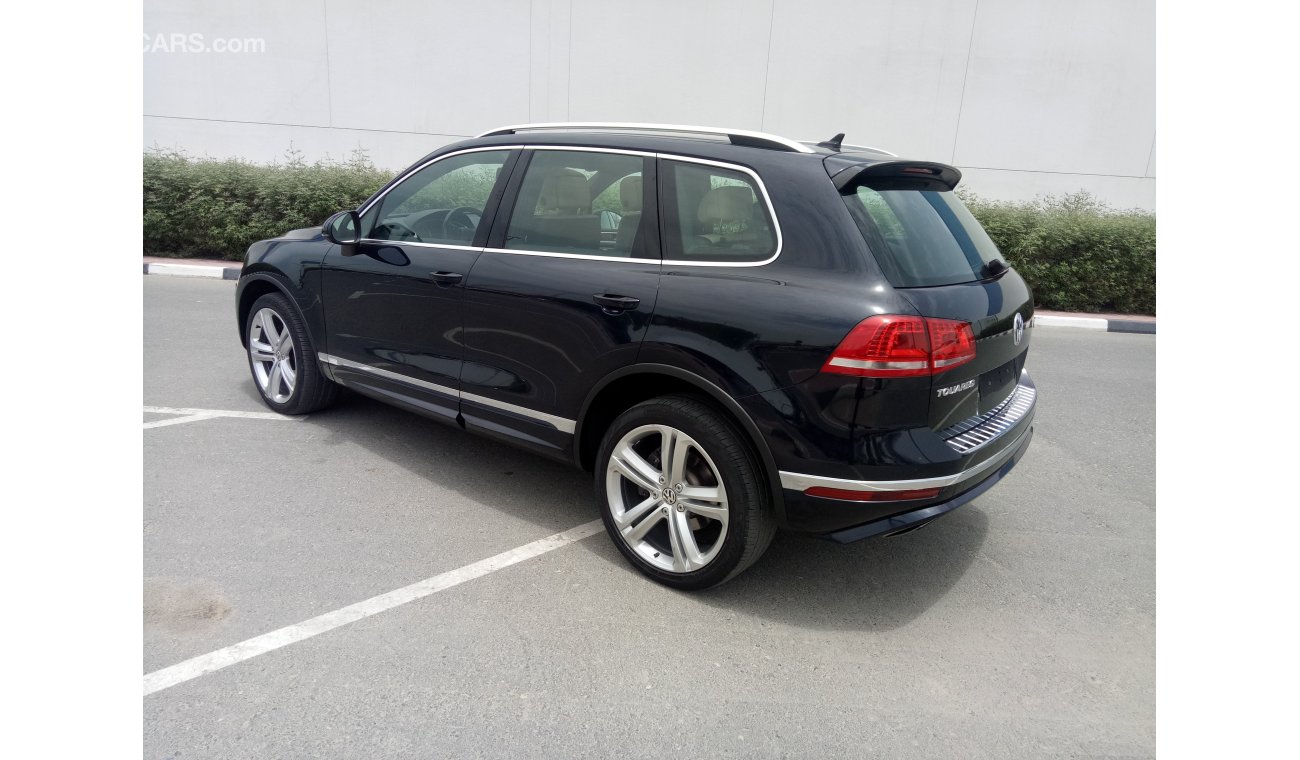 Volkswagen Touareg R-LINE V6