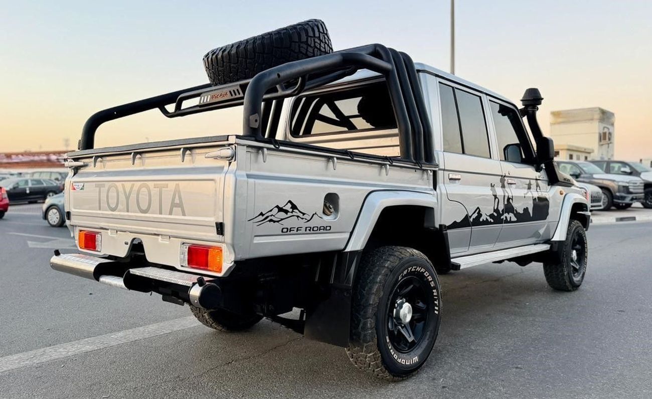 تويوتا لاند كروزر بيك آب -